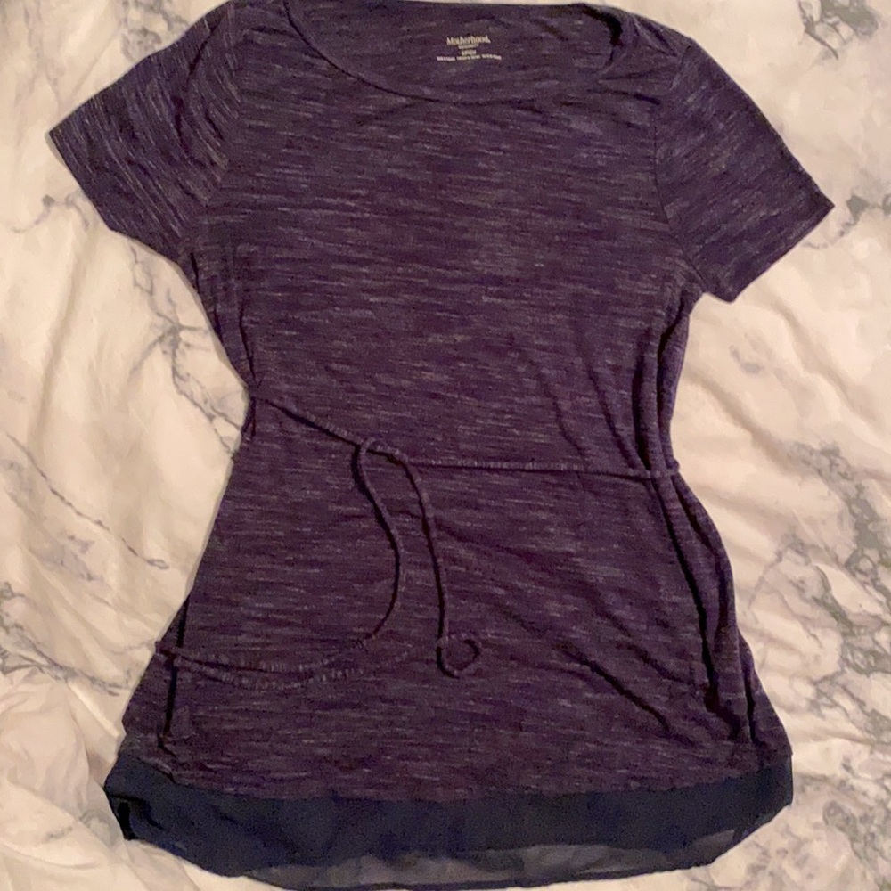 Motherhood Maternity top.